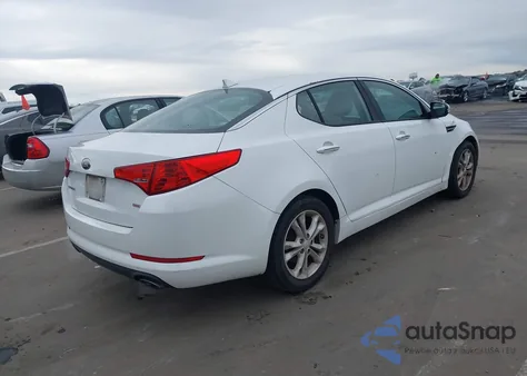 2013 Kia Optima Lx z USA, uszkodzony, nr VIN 5XXGM4A70DG148868